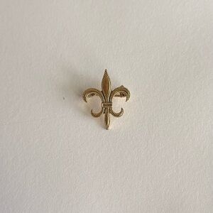 Gold Fleur-de-Lis Brooch